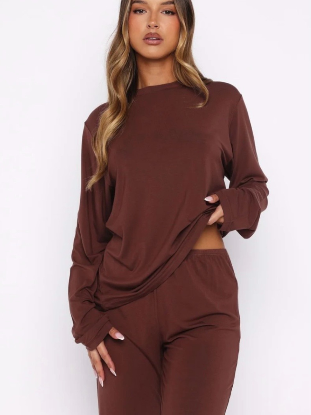 White Fox Boutique Relaxed Long Sleeve Pajama Top in Chocolate